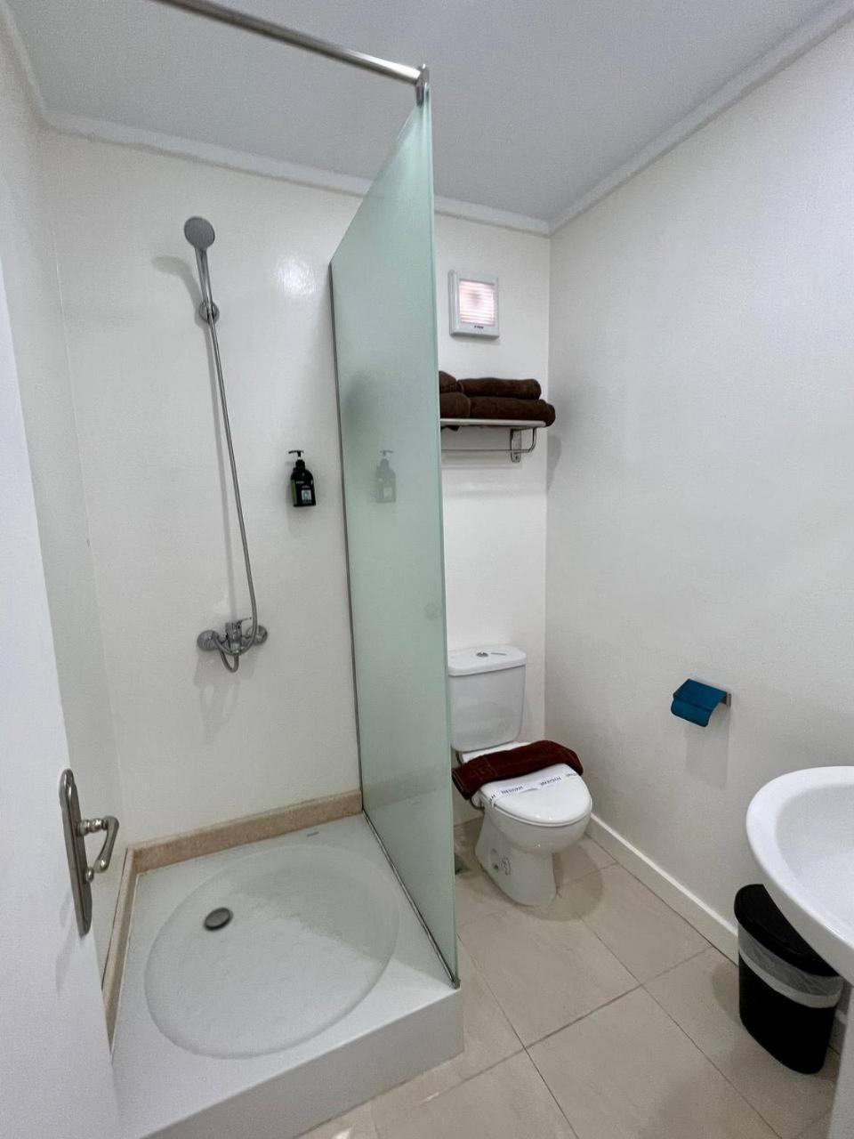 Serafy City Center Hostel And Pool For Foreigners Adults Only Hurghada Camera foto