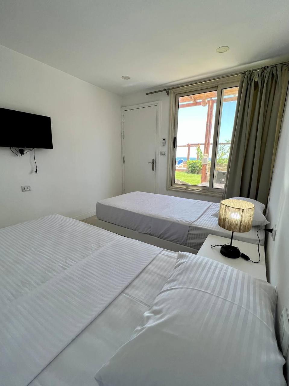 Serafy City Center Hostel And Pool For Foreigners Adults Only Hurghada Camera foto