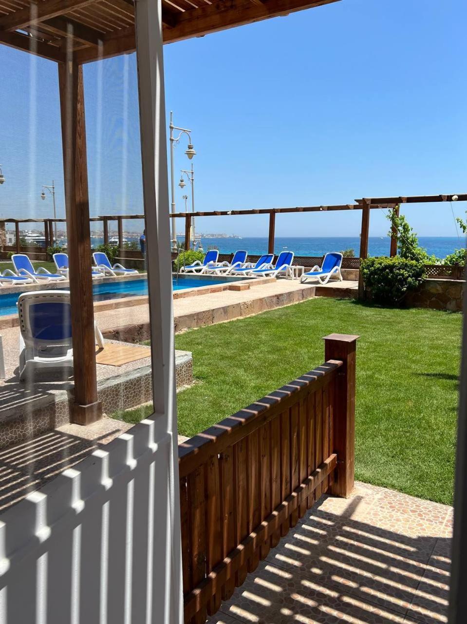 Serafy City Center Hostel And Pool For Foreigners Adults Only Hurghada Camera foto