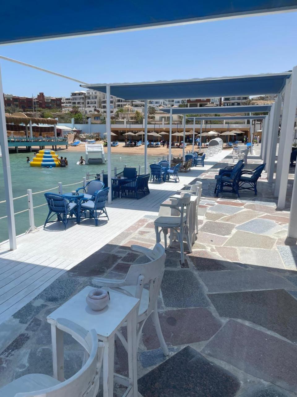 Serafy City Center Hostel And Pool For Foreigners Adults Only Hurghada Esterno foto